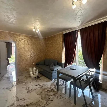 Πανσιόν Dracena